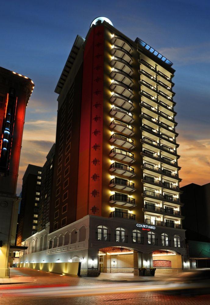 Courtyard By Marriott San Antonio Riverwalk Zewnętrze zdjęcie