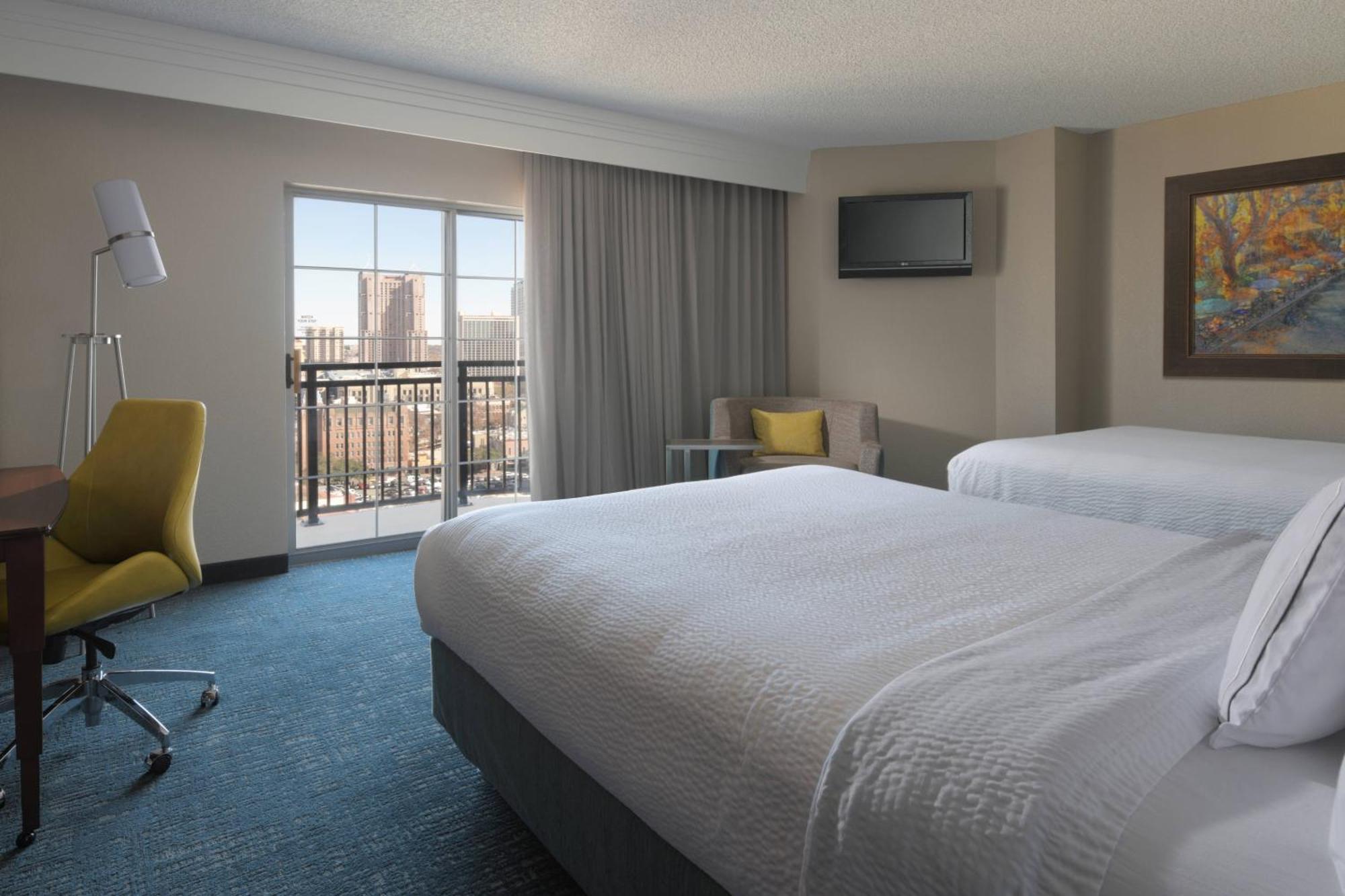 Courtyard By Marriott San Antonio Riverwalk Zewnętrze zdjęcie