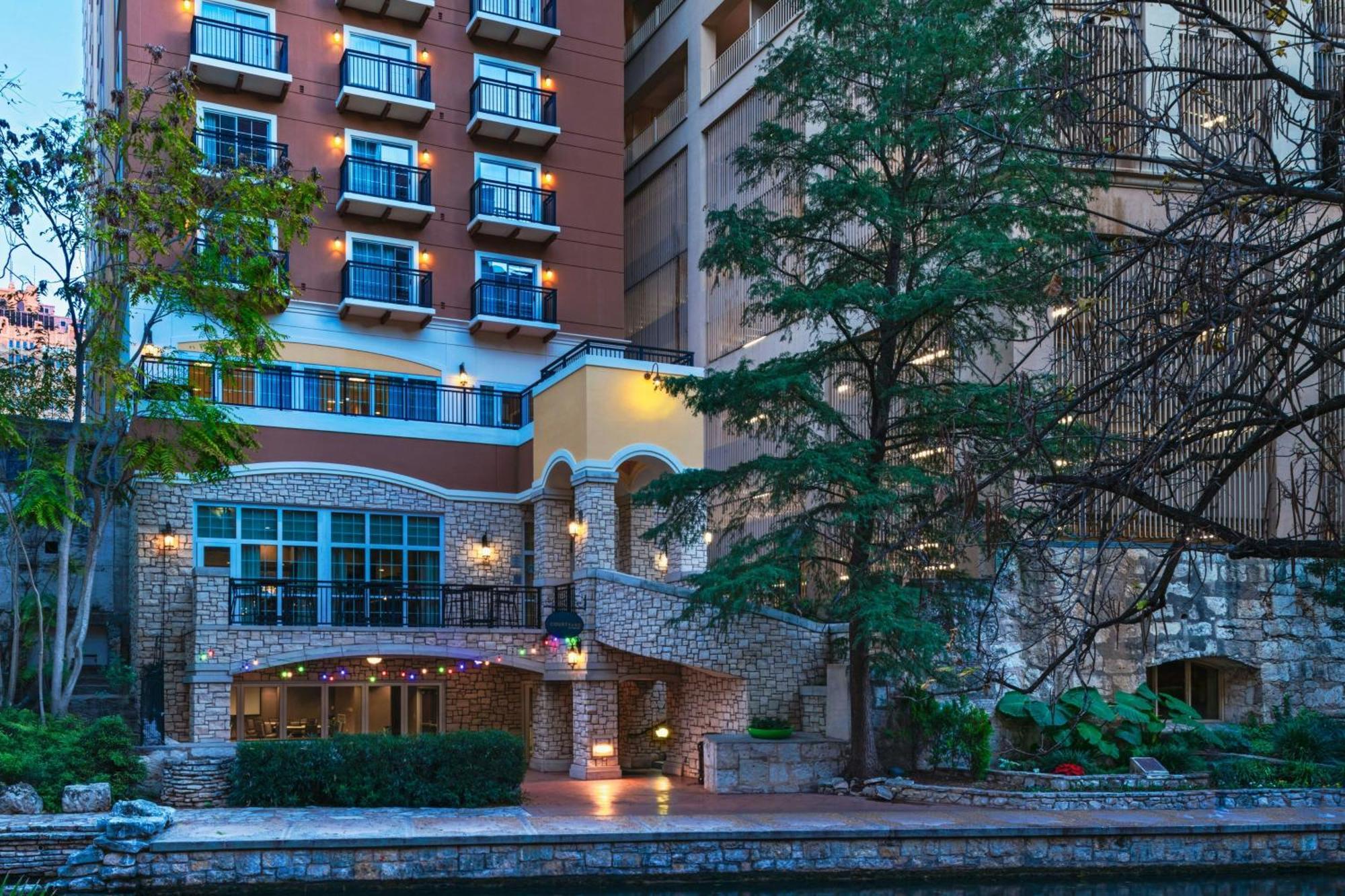 Courtyard By Marriott San Antonio Riverwalk Zewnętrze zdjęcie